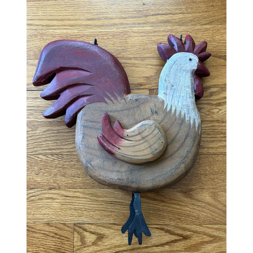 Vintage FOLK ART CARVED PAINTED WOOD CHICKEN Rooster Sign Metal Feet - Picture 11 of 11